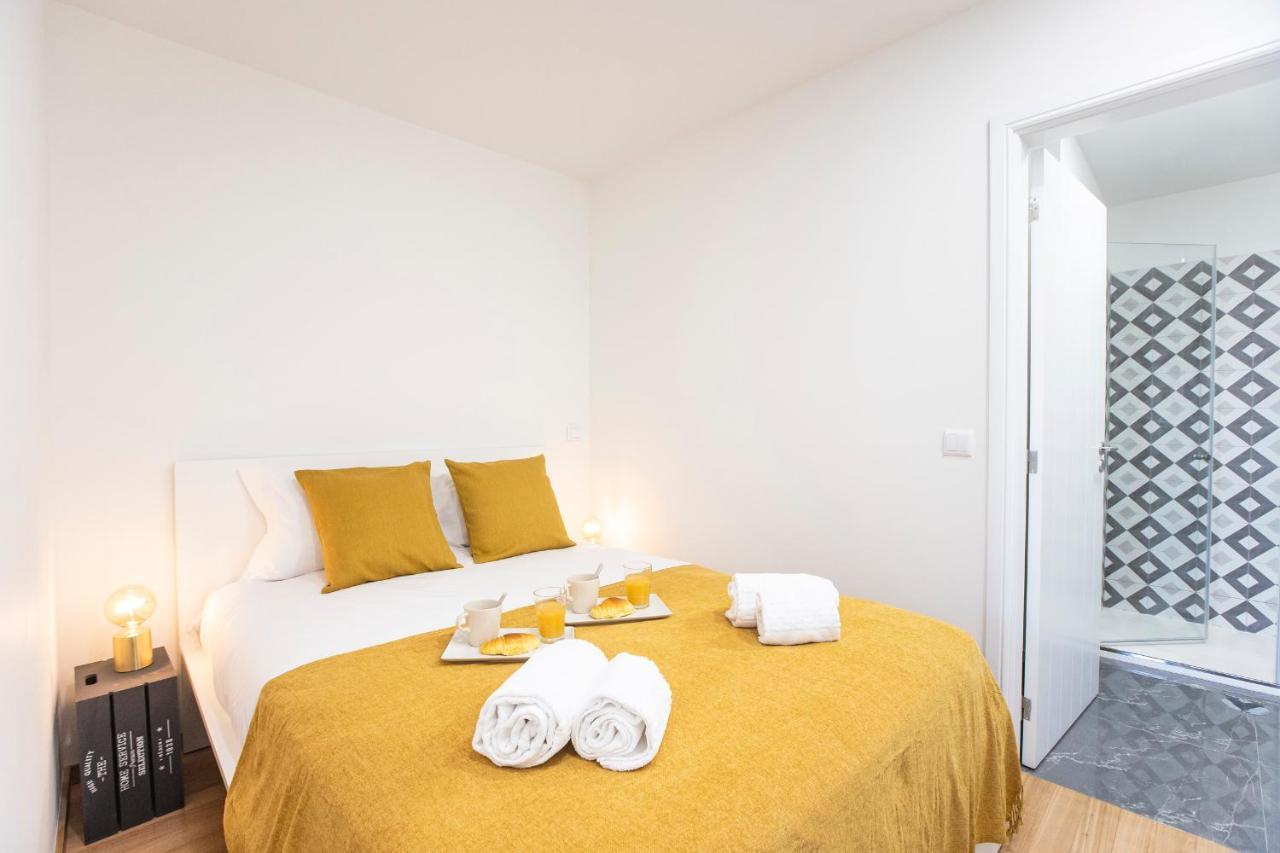 Homely Studio w/ AC near Marquês by LovelyStay Porto Exterior foto